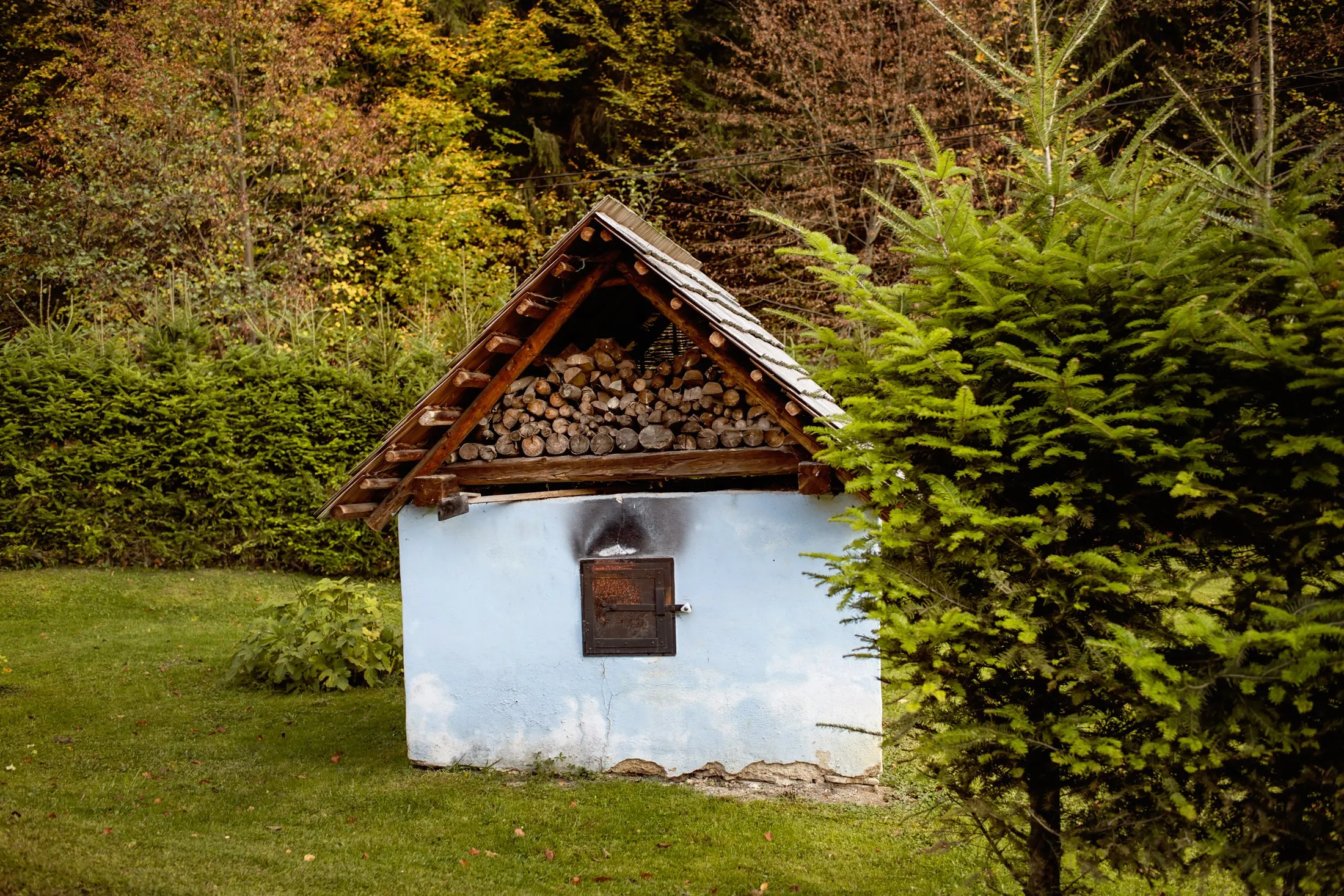 Na kole k vodopádu Dračia studňa