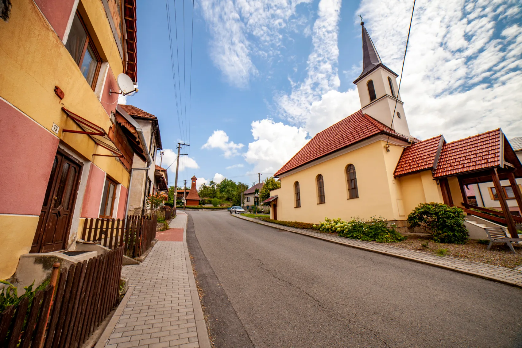 Za přírodní památkou Smolinka