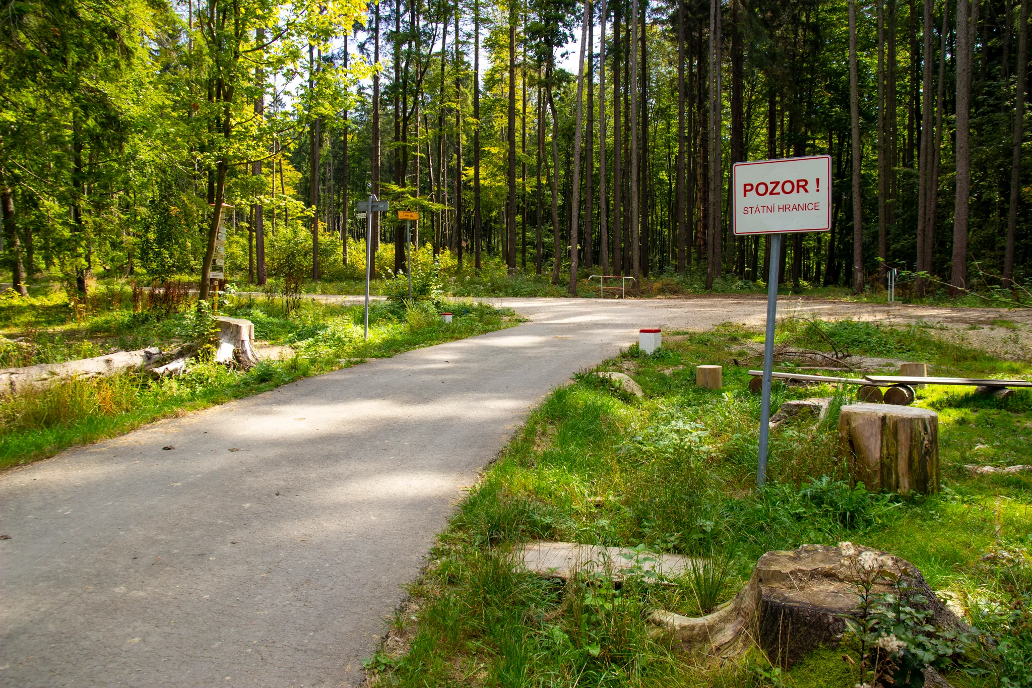 Na kole přes hranice z Hostětína do Súče
