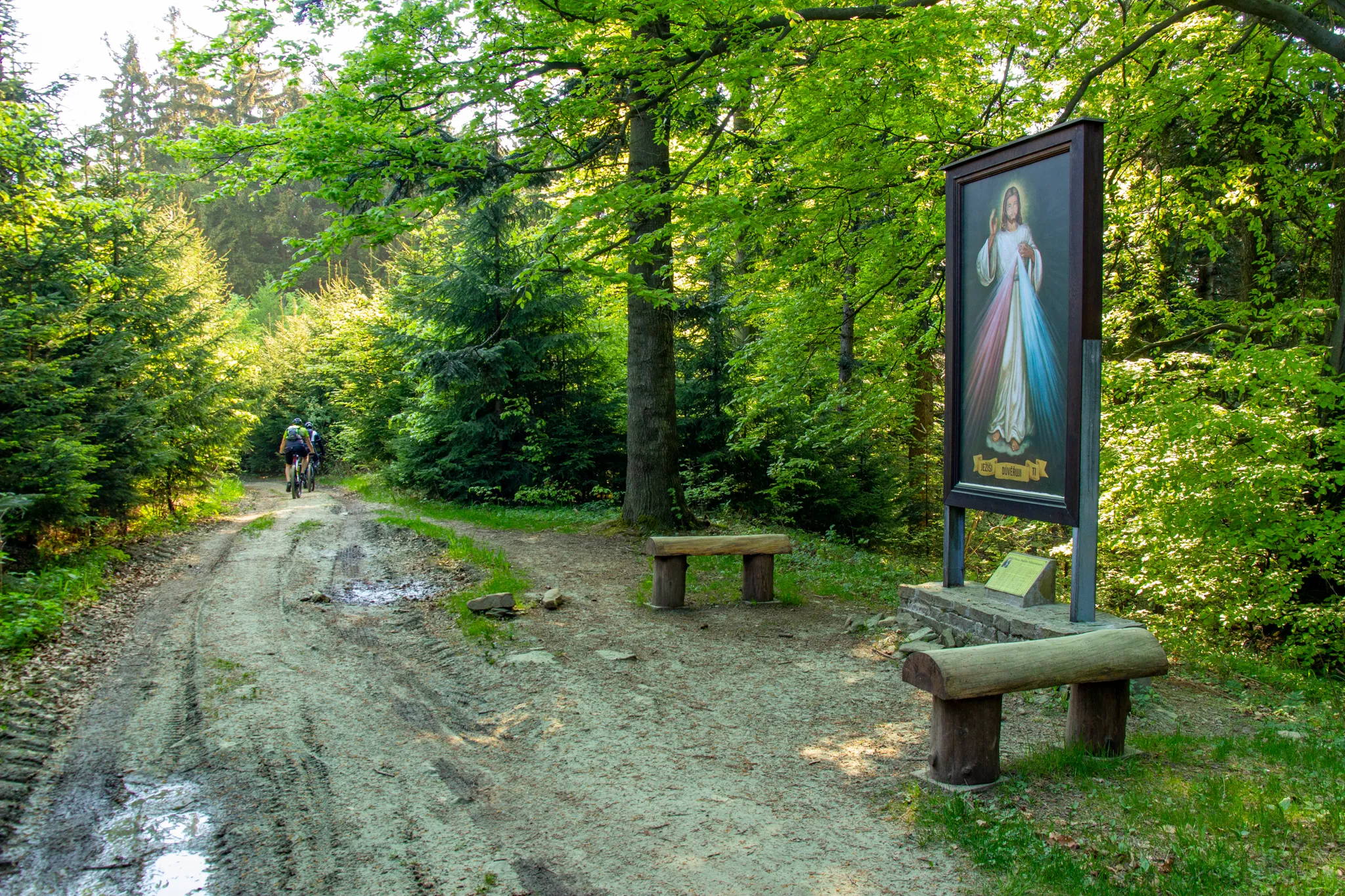 Vršatská bradla na kole