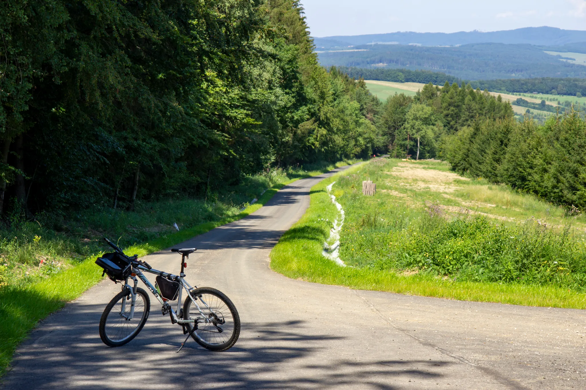 Na kole okolím Šanova