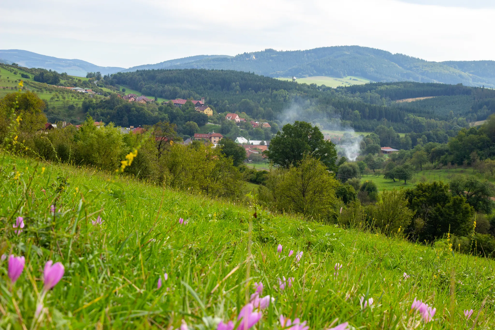 Na kole po stopách války